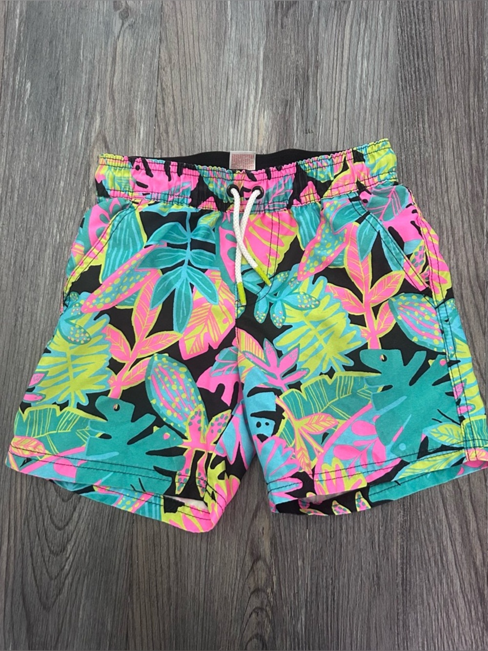 Cat and Jack boys swim
Shorts 6-7